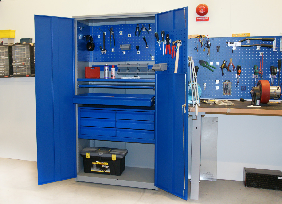 Įrankių spintelė dirbtuvėms ir pramonei